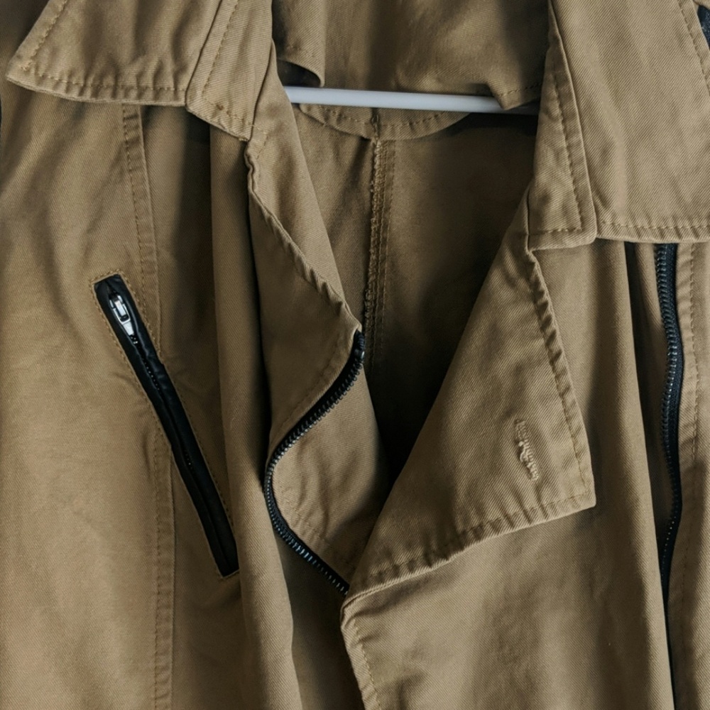 Jacket - Picture 2 of 4
